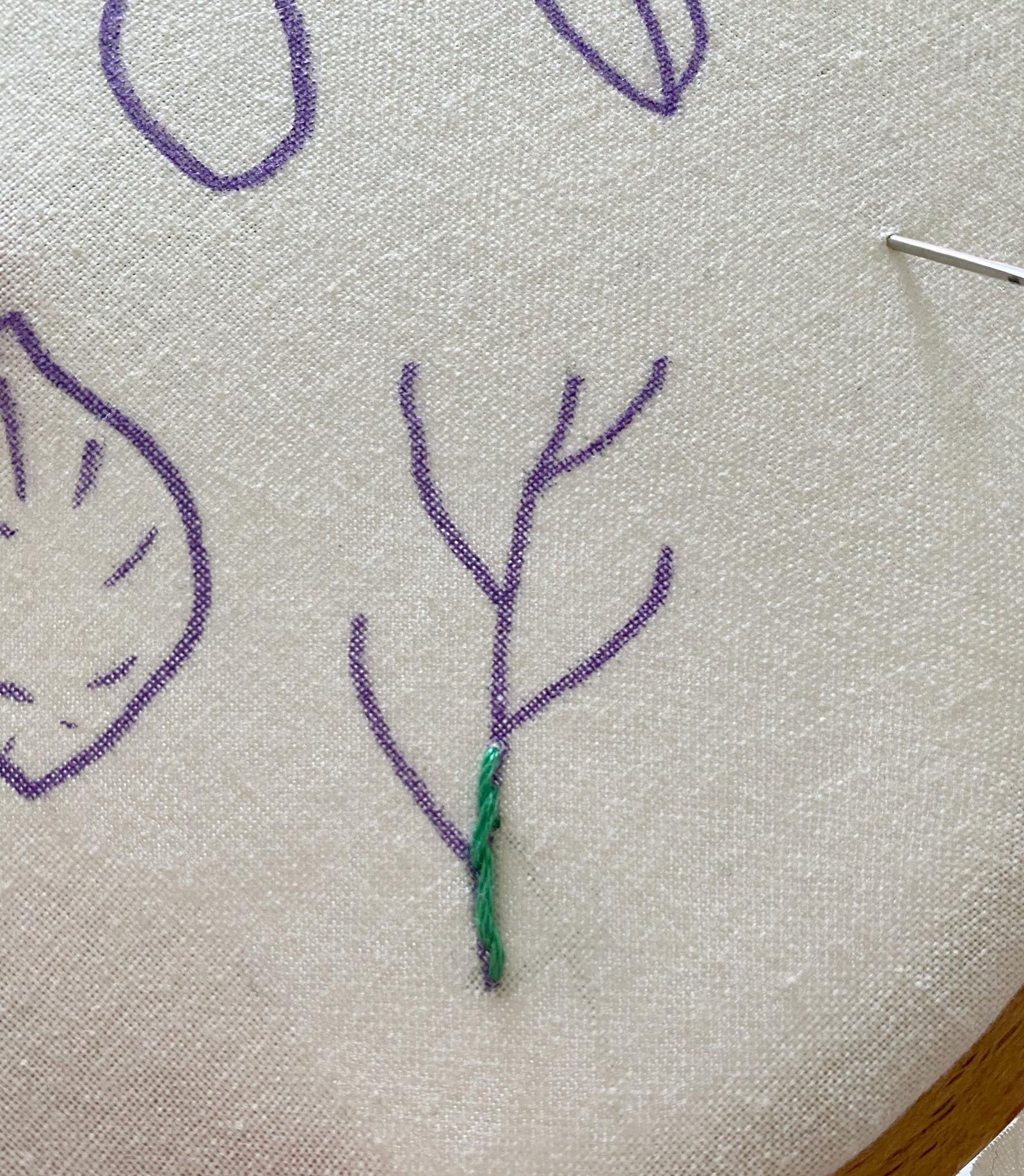 5 Unique Ways to Stitch Hand Embroidery Leaves | Missy Kate Creations