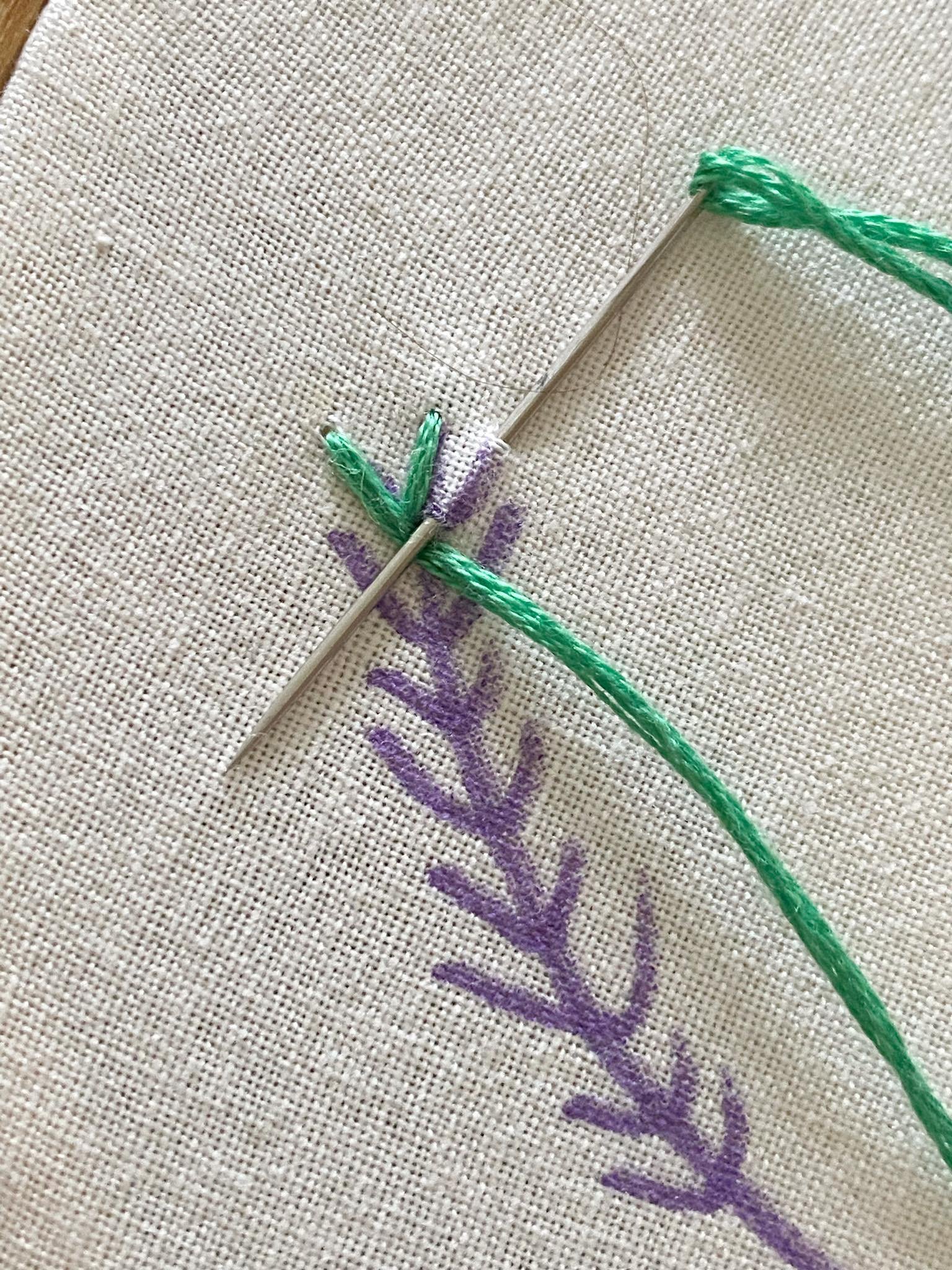 5 Unique Ways to Stitch Hand Embroidery Leaves | Missy Kate Creations