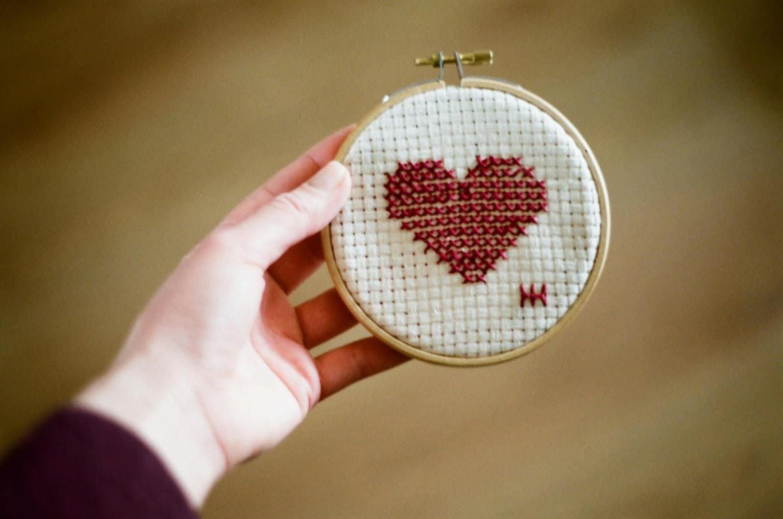 25+ Fun &amp; Easy Crafts to Do When Bored (Creative Ideas You’ll Actually ...